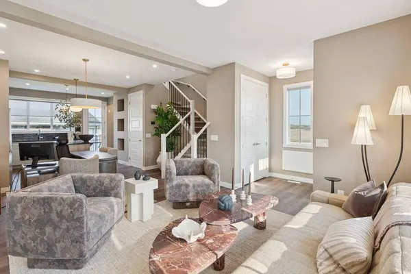 254 Southbow AVE, Cochrane, AB T4C 2S6
