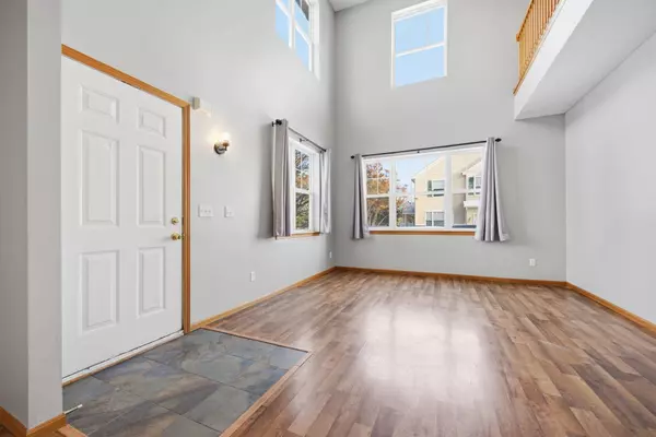 9245 Holly LN N, Maple Grove, MN 55311