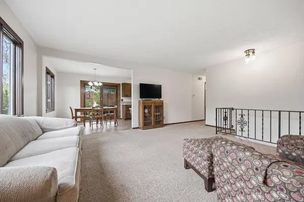 2508 Sherwood RD, New Brighton, MN 55112