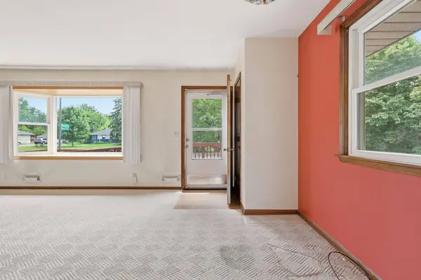 6319 Unity AVE N, Minneapolis, MN 55429