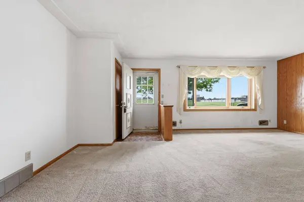 4002 7th AVE, Anoka, MN 55303