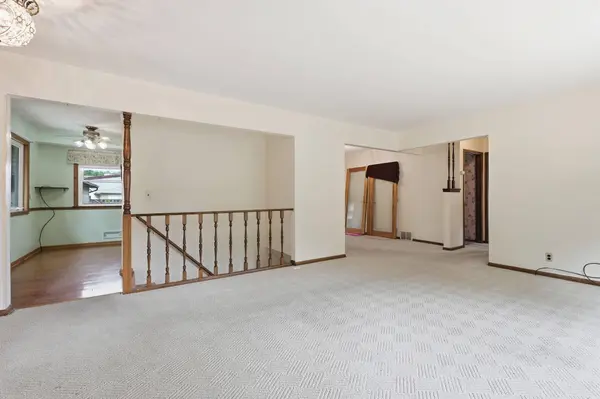 6319 Unity AVE N, Minneapolis, MN 55429