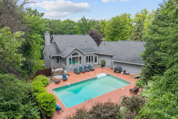 2700 Ashbourne RD, Minnetonka, MN 55391