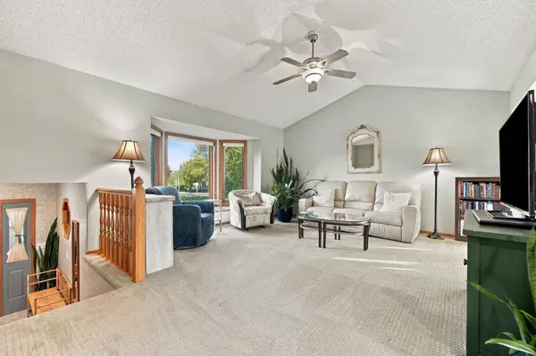 940 Douglas CT, Anoka, MN 55303