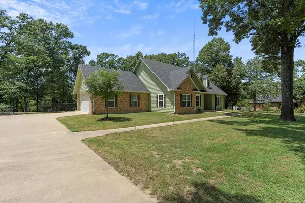 271 Rs County Road 4269, Emory, TX 75440