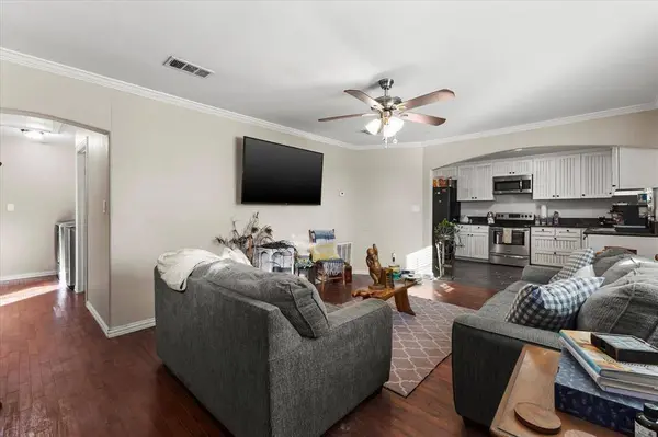 3002 Mitchell Street, Greenville, TX 75402