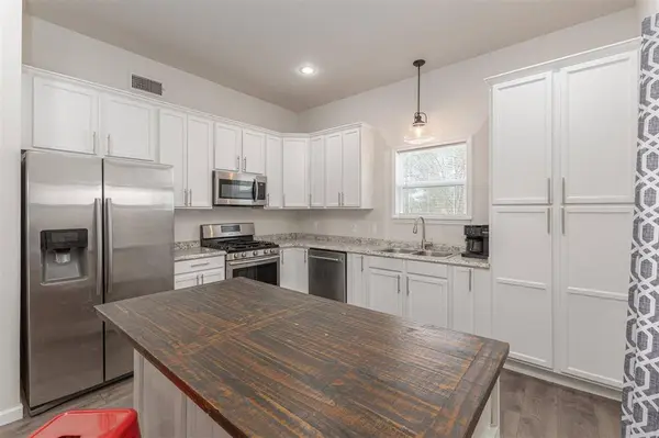 819 Beech Street, Bonham, TX 75418