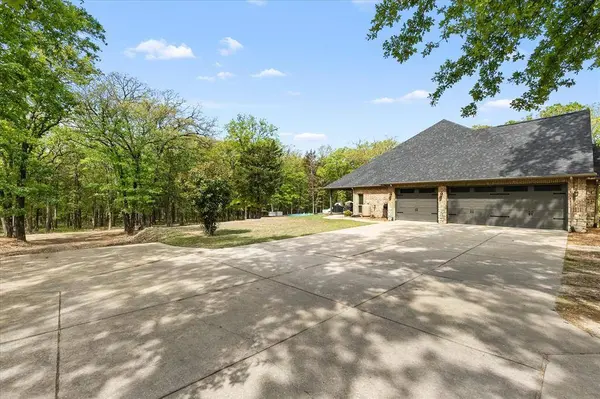 2117 Red Cedar Trail, Greenville, TX 75402