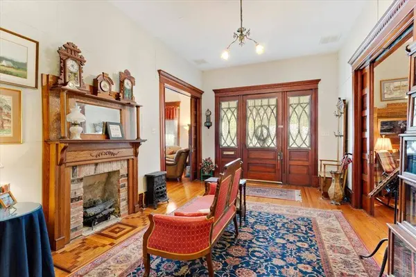 704 E Main Street, Honey Grove, TX 75446