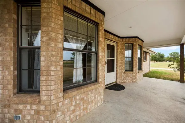 6006 County Road 4604, Commerce, TX 75428