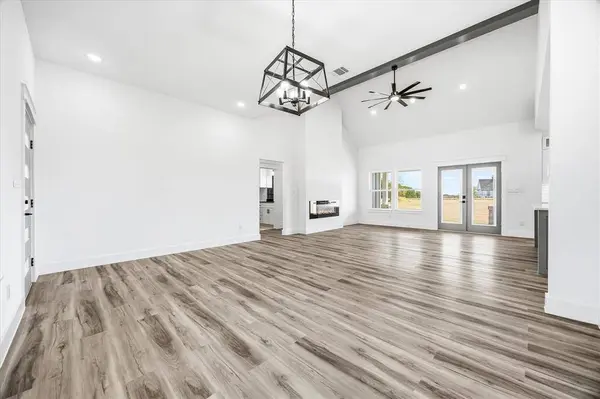 1564 County Road 4732, Cumby, TX 75433