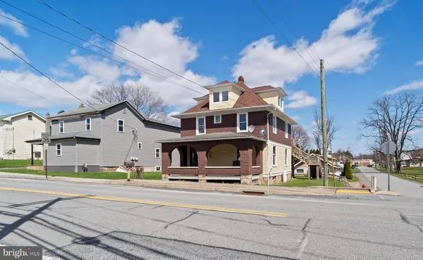 209 S HIGH ST, Port Matilda, PA 16870