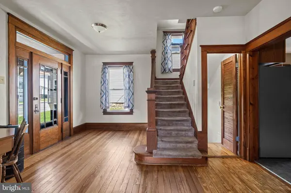 209 S HIGH ST, Port Matilda, PA 16870