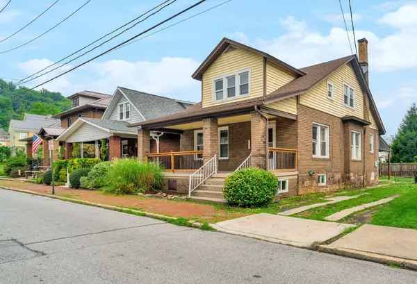 102 9TH ST, Tyrone, PA 16686