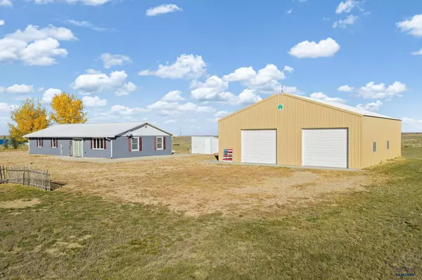 28266 Boaters Blvd, Hot Springs, SD 57747