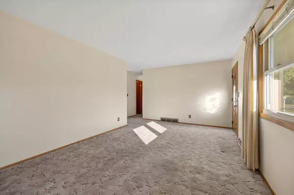 2417 Lockwood Drive, Rapid City, SD 57702