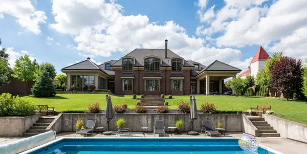 Stephen McManus Realtor Coastal Collective Group Charleston Fine Real Estate South Carolina Agent Veteran Owned Business (40)