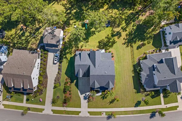 1747 Bolden Dr, Mount Pleasant, SC 29466