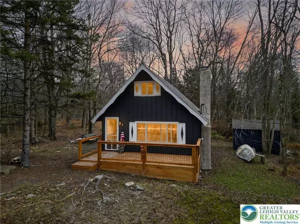 129 Mahoning DR, Coolbaugh Twp, PA 18347