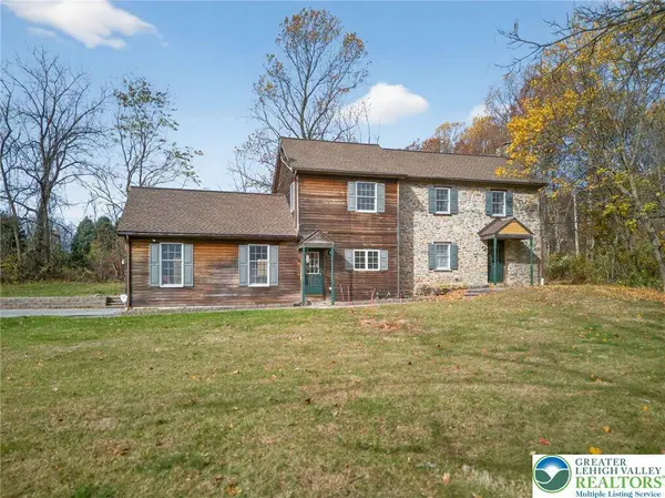 275 Sally Ann Furnace RD, Longswamp Twp, PA 19539