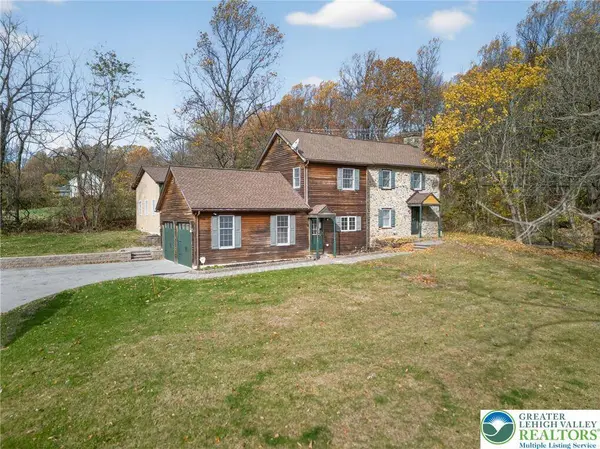 275 Sally Ann Furnace RD, Longswamp Twp, PA 19539