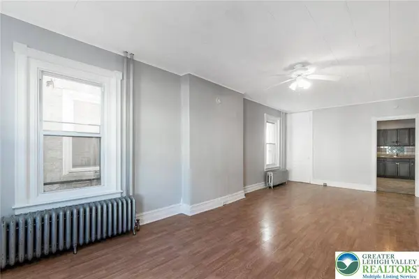 422 Ridge AVE, Allentown City, PA 18102