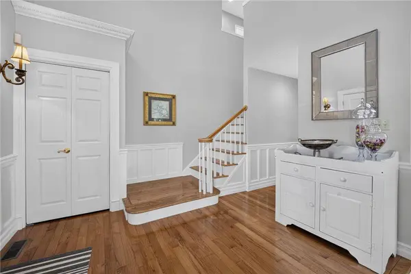 6467 Abbey RD, Plainfield Twp, PA 18091