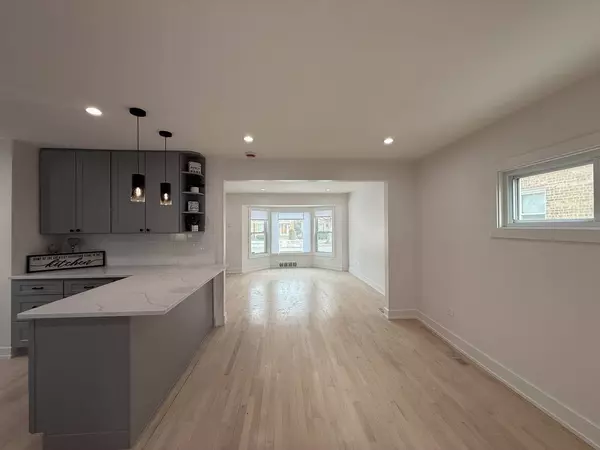 9304 S Justine Street, Chicago, IL 60620