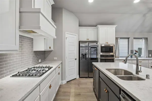 2433 Cobbler Street, Northlake, TX 76247
