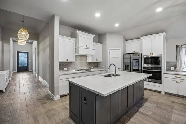 2433 Cobbler Street, Northlake, TX 76247