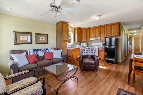 178 Wallace Moore Rd RD, Sulphur, LA 70665