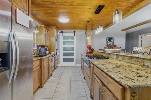1606 Whispering Woods DR, Lake Charles, LA 70633