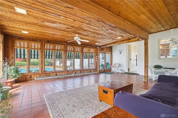 6243 Dixie Highway, Franklin, OH 45005