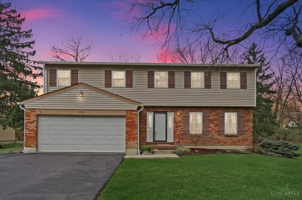 7771 Kennesaw Dr, West Chester, OH 45069