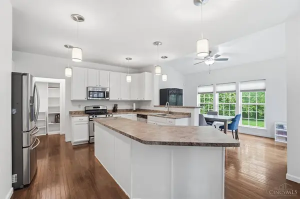 130 Koehler Dr, Monroe, OH 45050