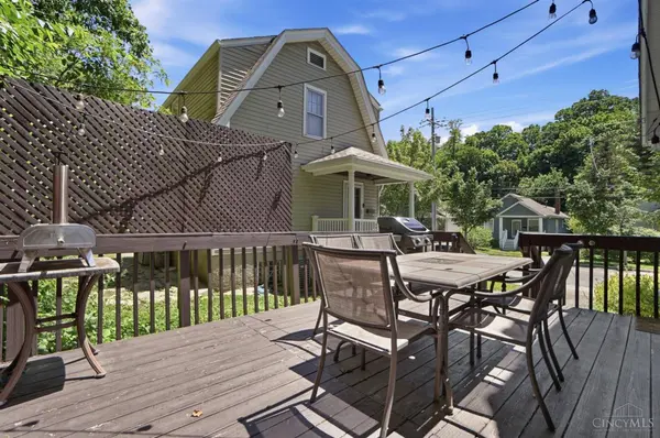4051 Paxton Ave, Cincinnati, OH 45209