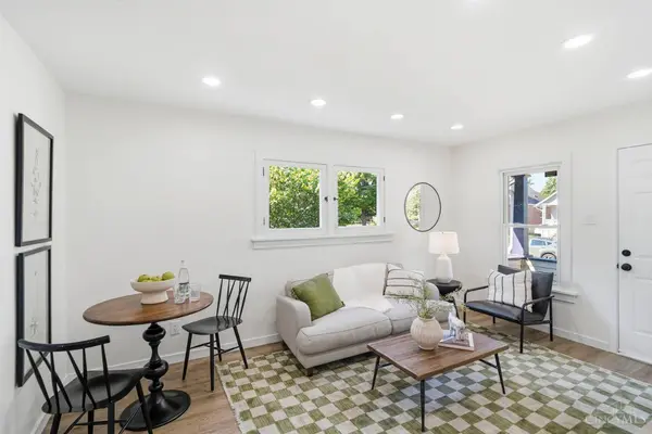 3808 Camden Ave, Mariemont, OH 45227