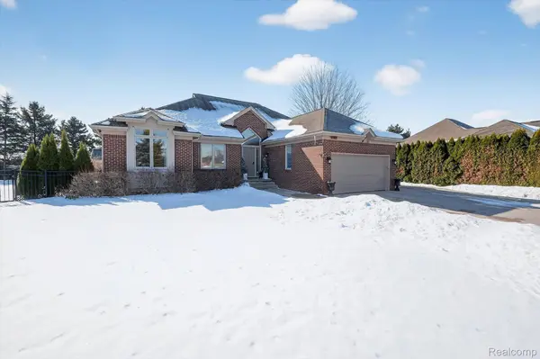 37822 Lilac LN, Richmond, MI 48062