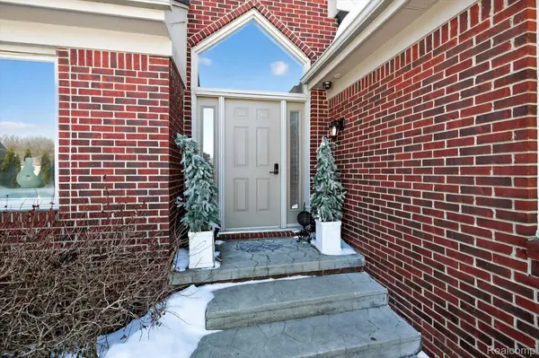 37822 Lilac LN, Richmond, MI 48062