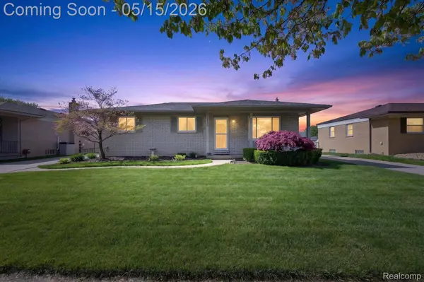 17830 Kuecken ST, Clinton Charter Township, MI 48038
