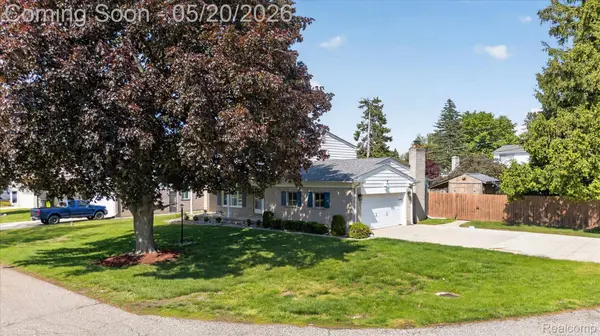 38010 John P ST, Clinton Charter Township, MI 48036