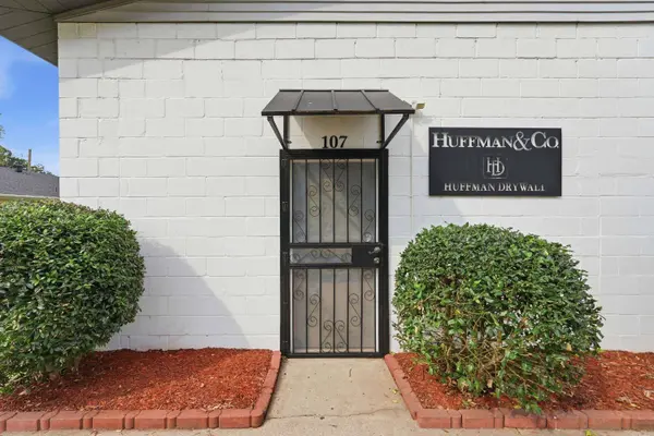 107 E Wilbur D Mills Avenue, Kensett, AR 72082