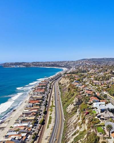 Homes Overlooking the Ocean in Capistrano Beach Dana Point CA
