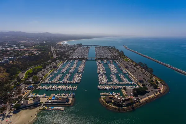 Laguna Beach or Dana Point? What Luxury Buyers Relocating from Los Angeles Actually Need to Know,Susan Chase