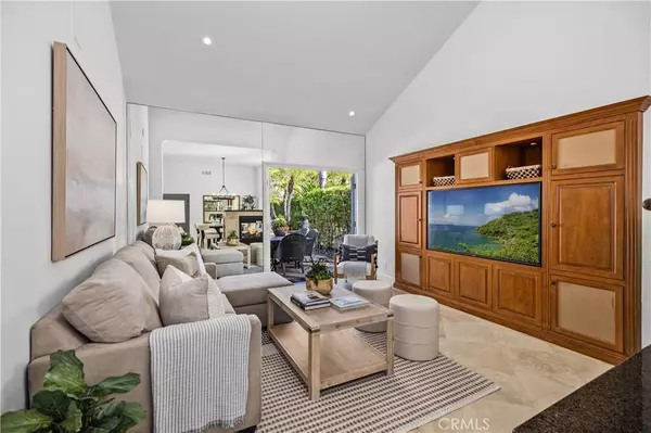 2 Milos, Laguna Niguel, CA 92677