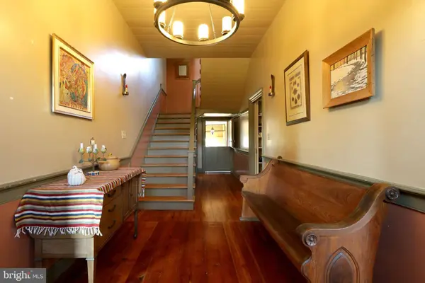 230 W AARON SQ, Aaronsburg, PA 16820