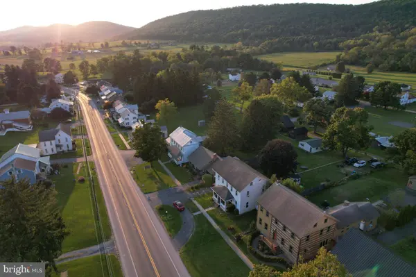 230 W AARON SQ, Aaronsburg, PA 16820