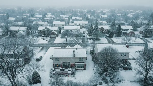 What Winter Showings Reveal That Summer Tours Don’t,Mary Soroka
