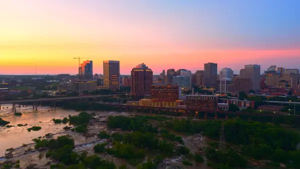 Moving to Richmond? Here’s What Living Here Really Feels Like,Mary Soroka