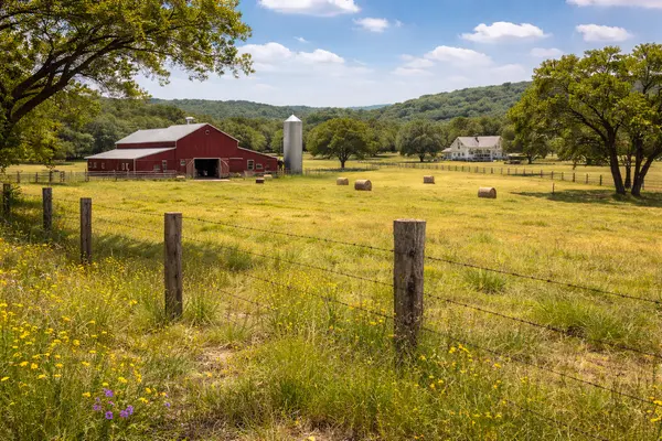 farm-canyon-lake
